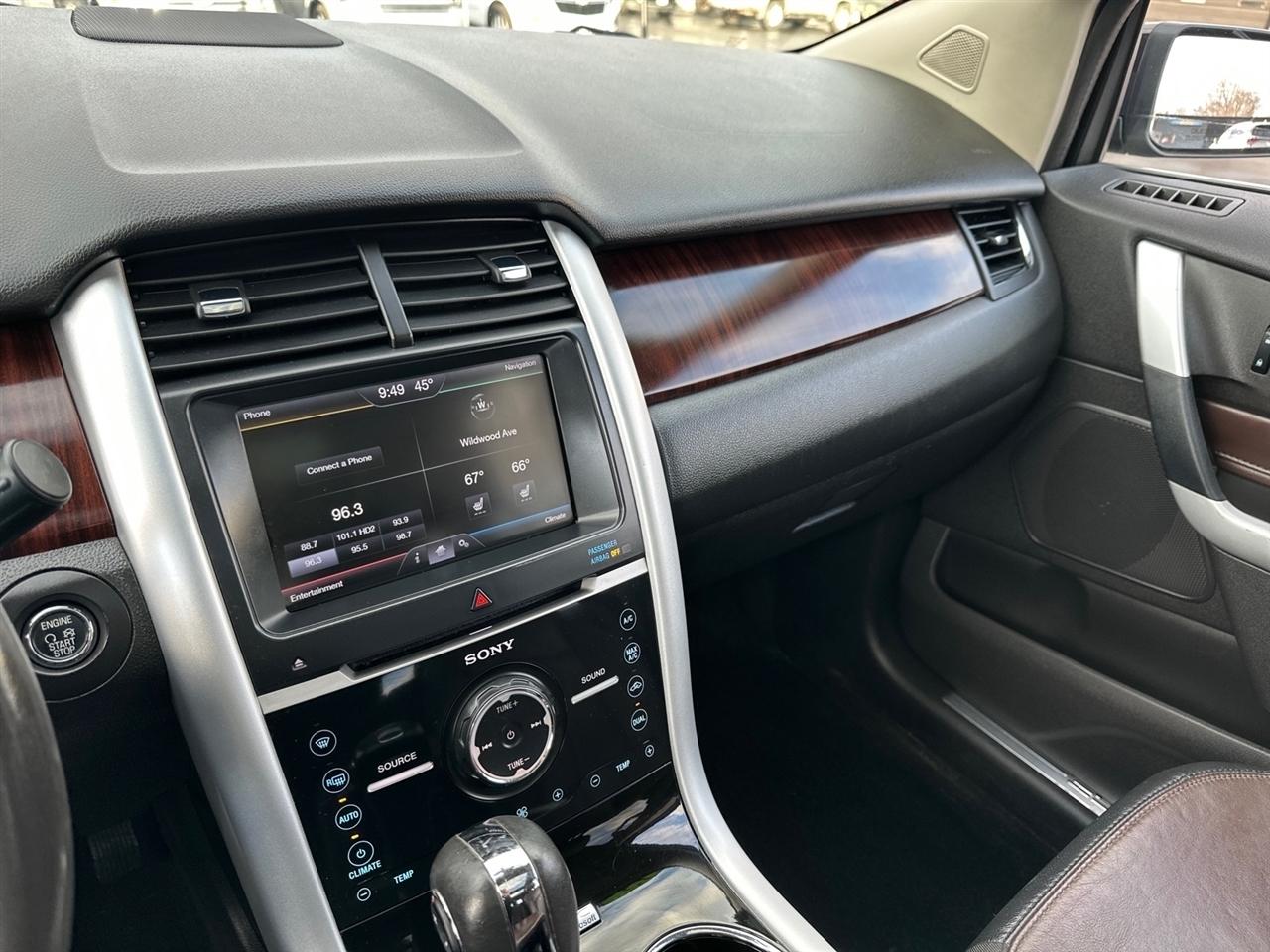 Ford Edge 4dr Limited AWD 2013