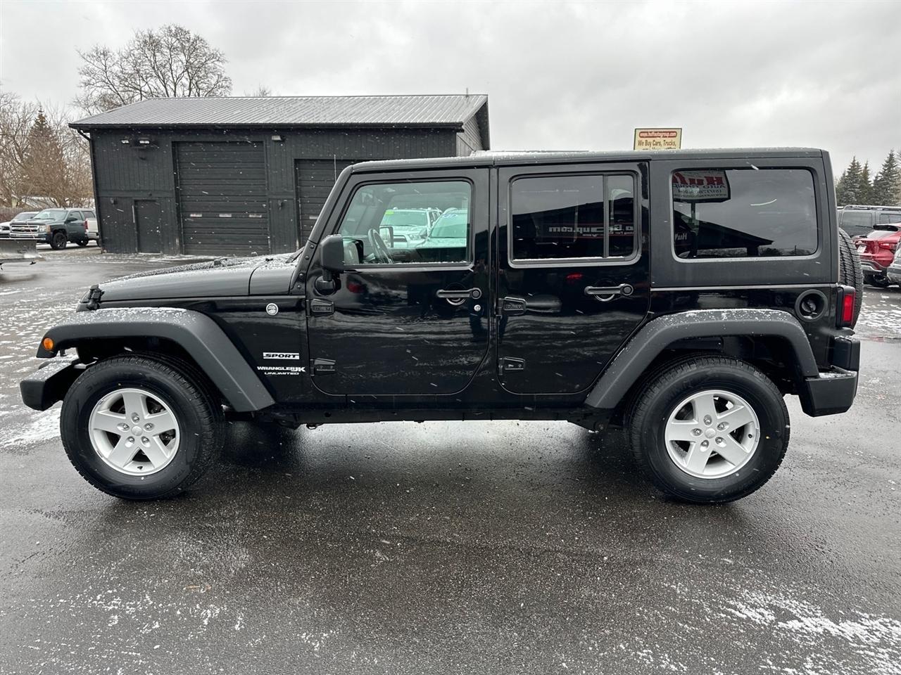 Jeep Wrangler JK Unlimited Sport S 4x4 2018