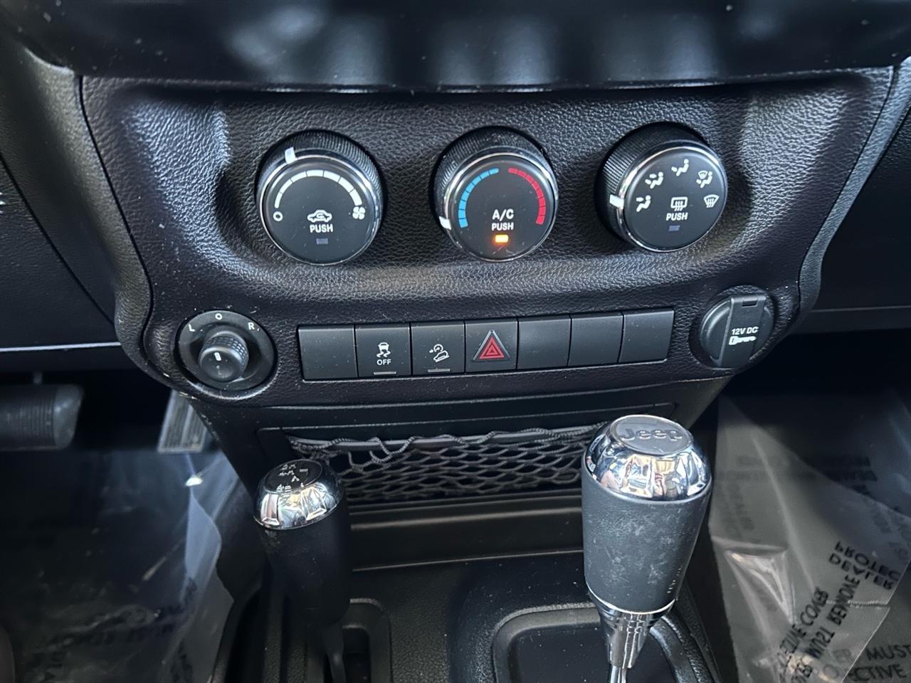 Jeep Wrangler JK Unlimited Sport S 4x4 2018