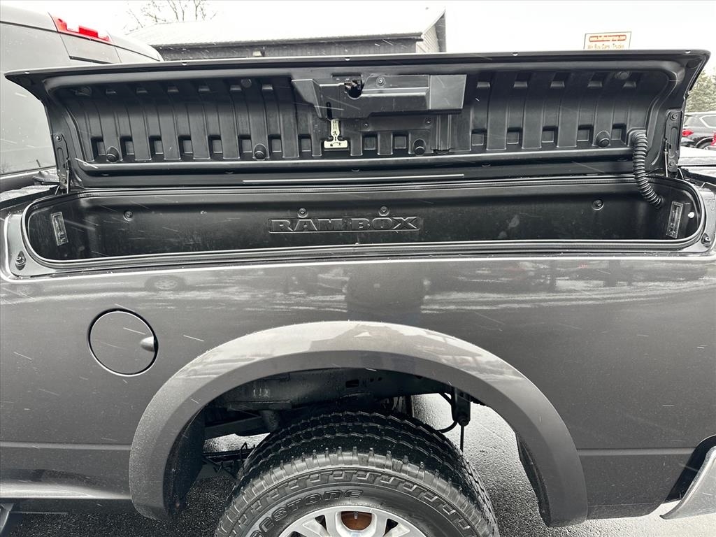 RAM 2500 Laramie 4x4 Crew Cab 6'4" Box 2018