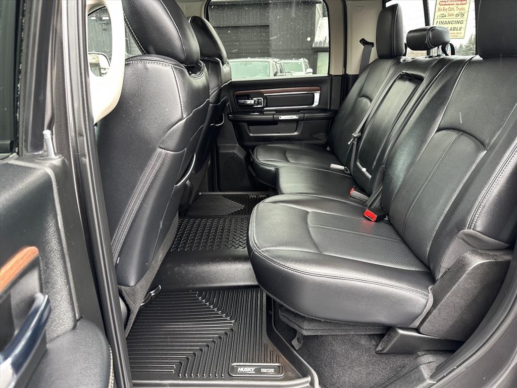 RAM 2500 Laramie 4x4 Crew Cab 6'4" Box 2018