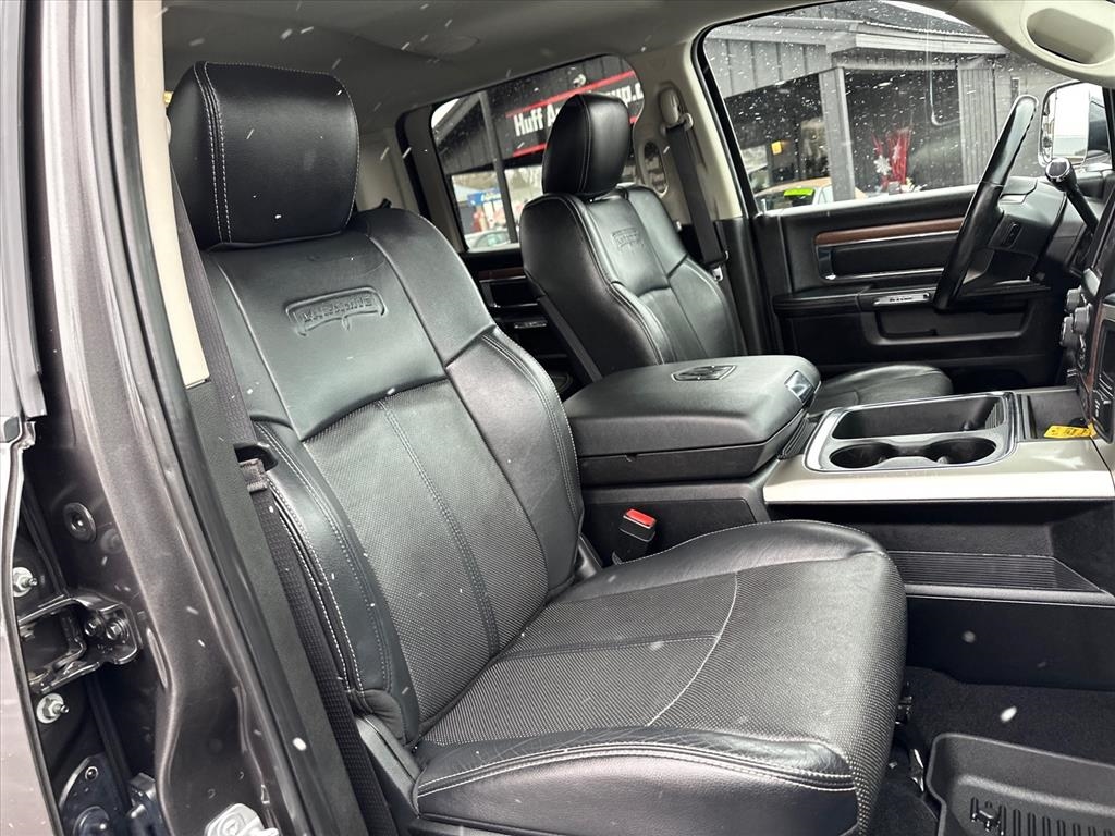 RAM 2500 Laramie 4x4 Crew Cab 6'4" Box 2018