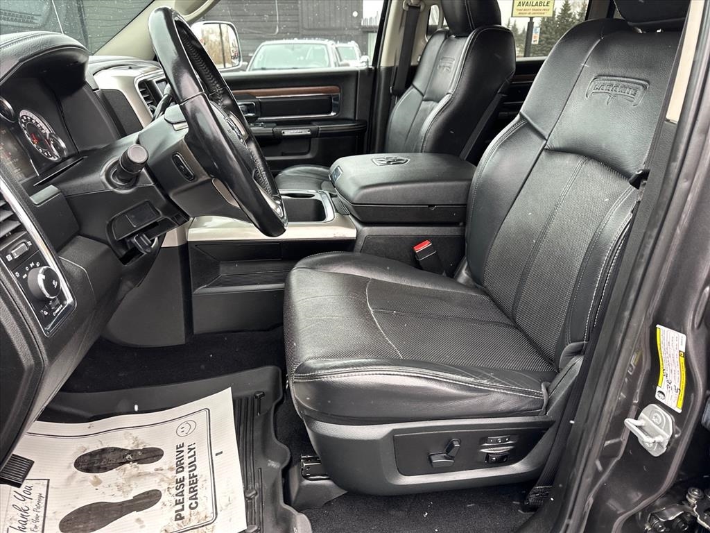 RAM 2500 Laramie 4x4 Crew Cab 6'4" Box 2018