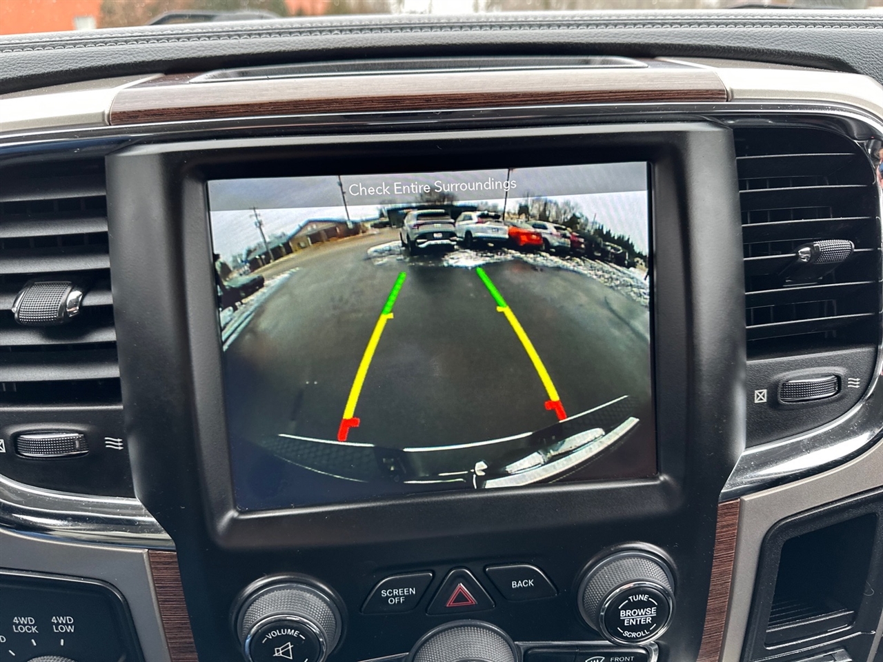 RAM 2500 Laramie 4x4 Crew Cab 6'4" Box 2018