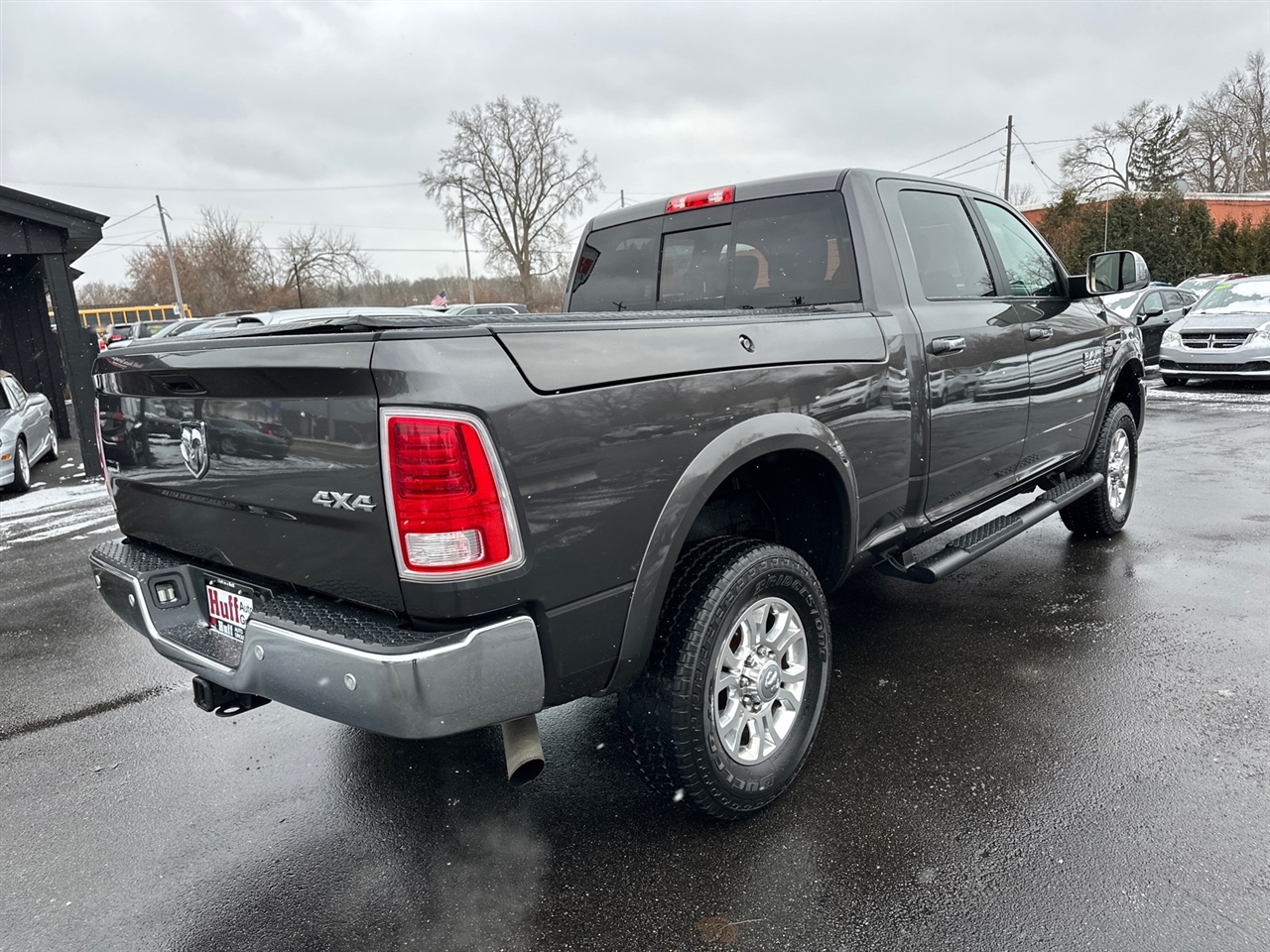 RAM 2500 Laramie 4x4 Crew Cab 6'4" Box 2018