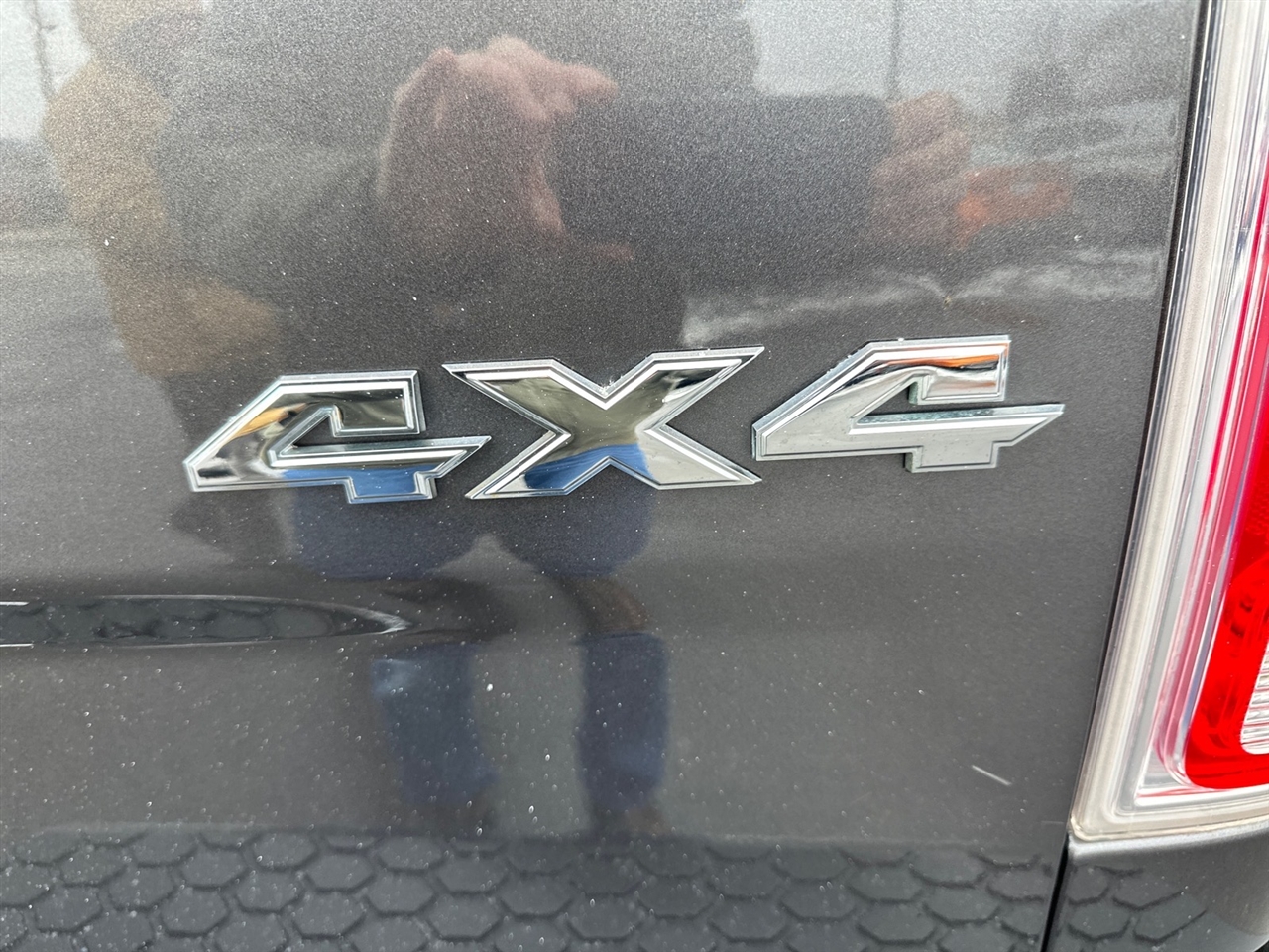 RAM 2500 Laramie 4x4 Crew Cab 6'4" Box 2018