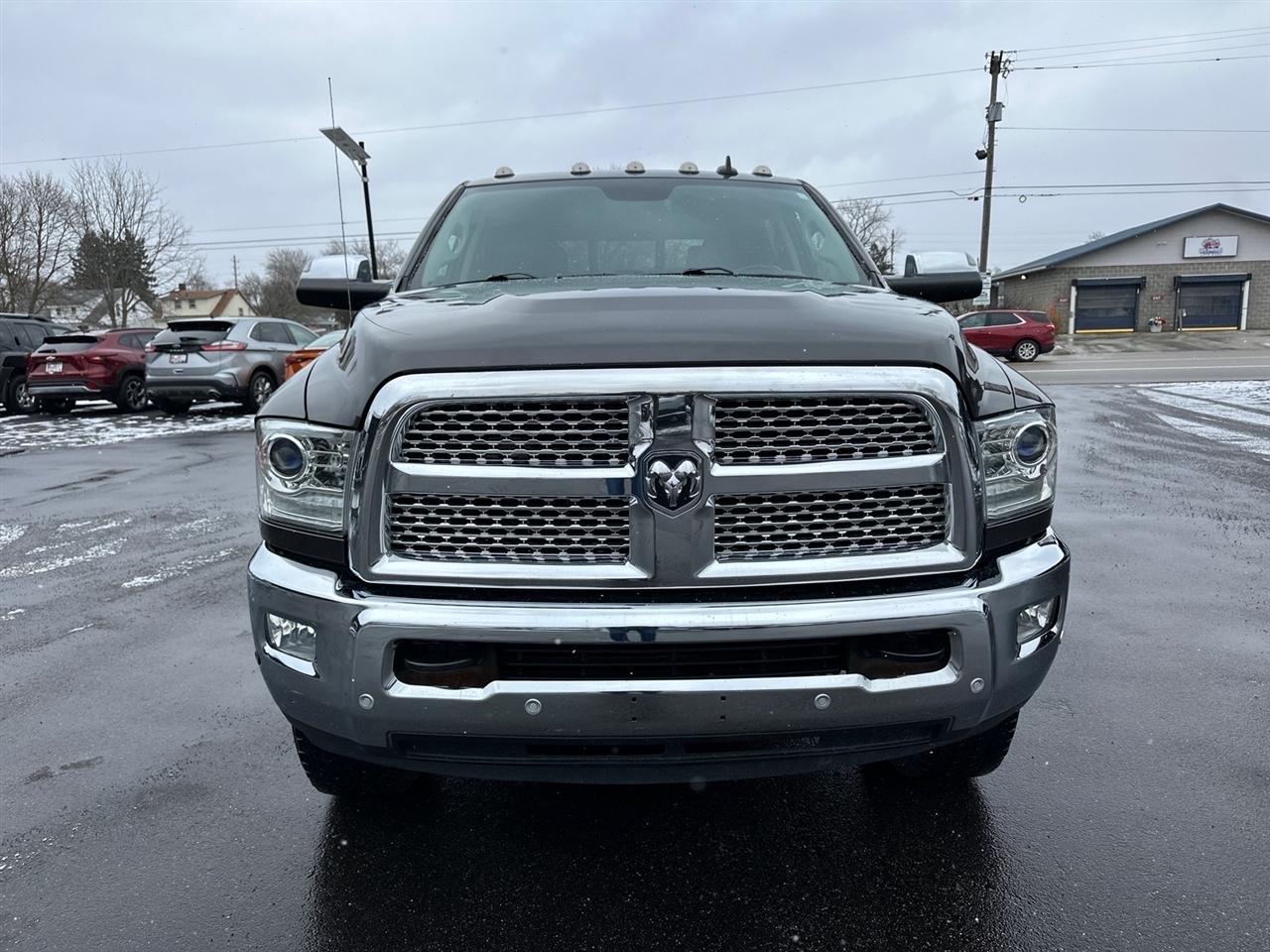 RAM 2500 Laramie 4x4 Crew Cab 6'4" Box 2018