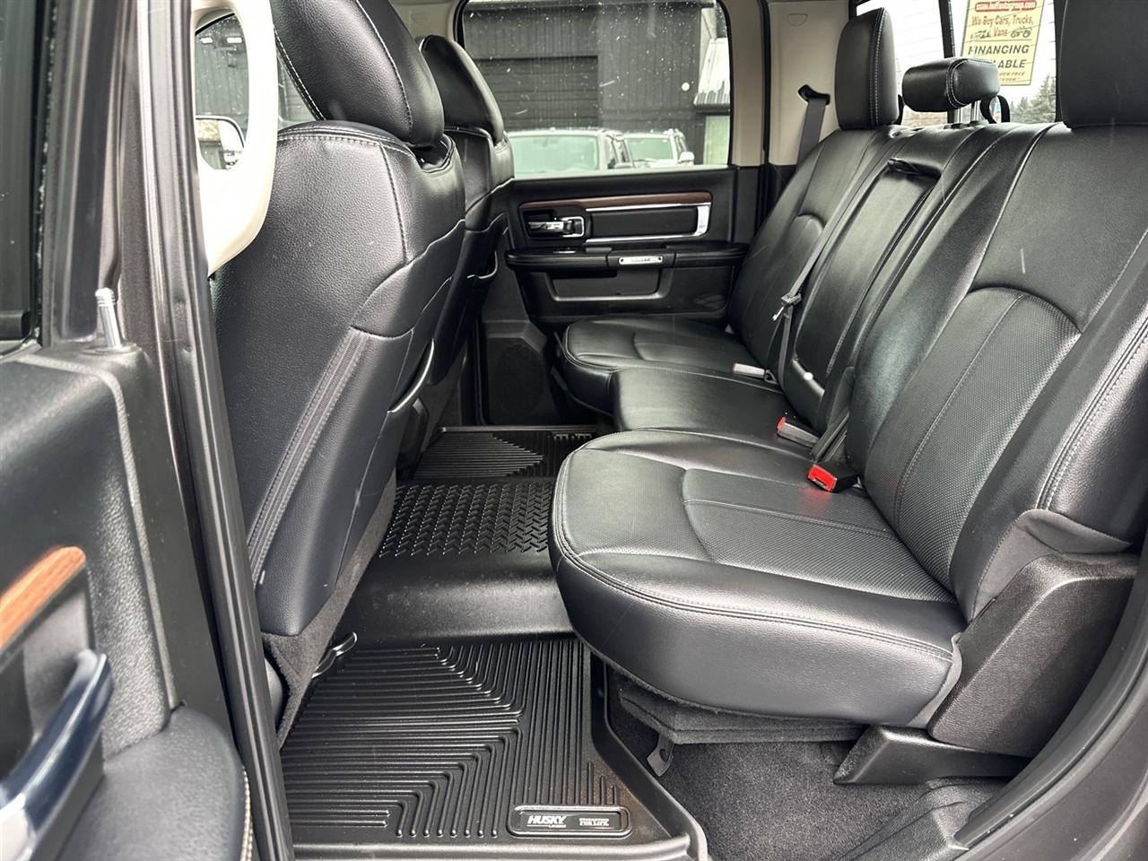 RAM 2500 Laramie 4x4 Crew Cab 6'4" Box 2018