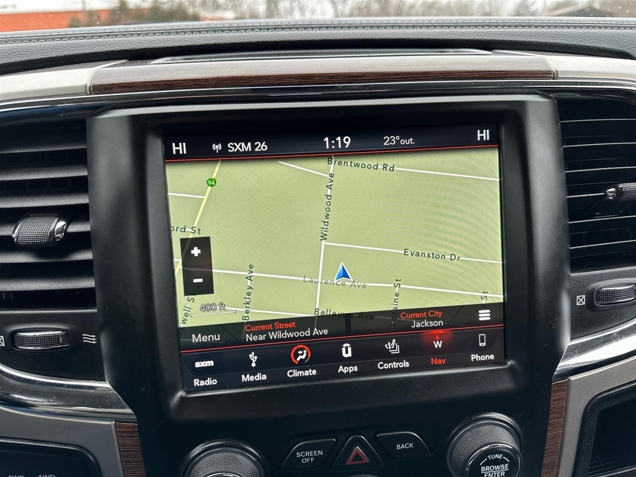 RAM 2500 Laramie 4x4 Crew Cab 6'4" Box 2018