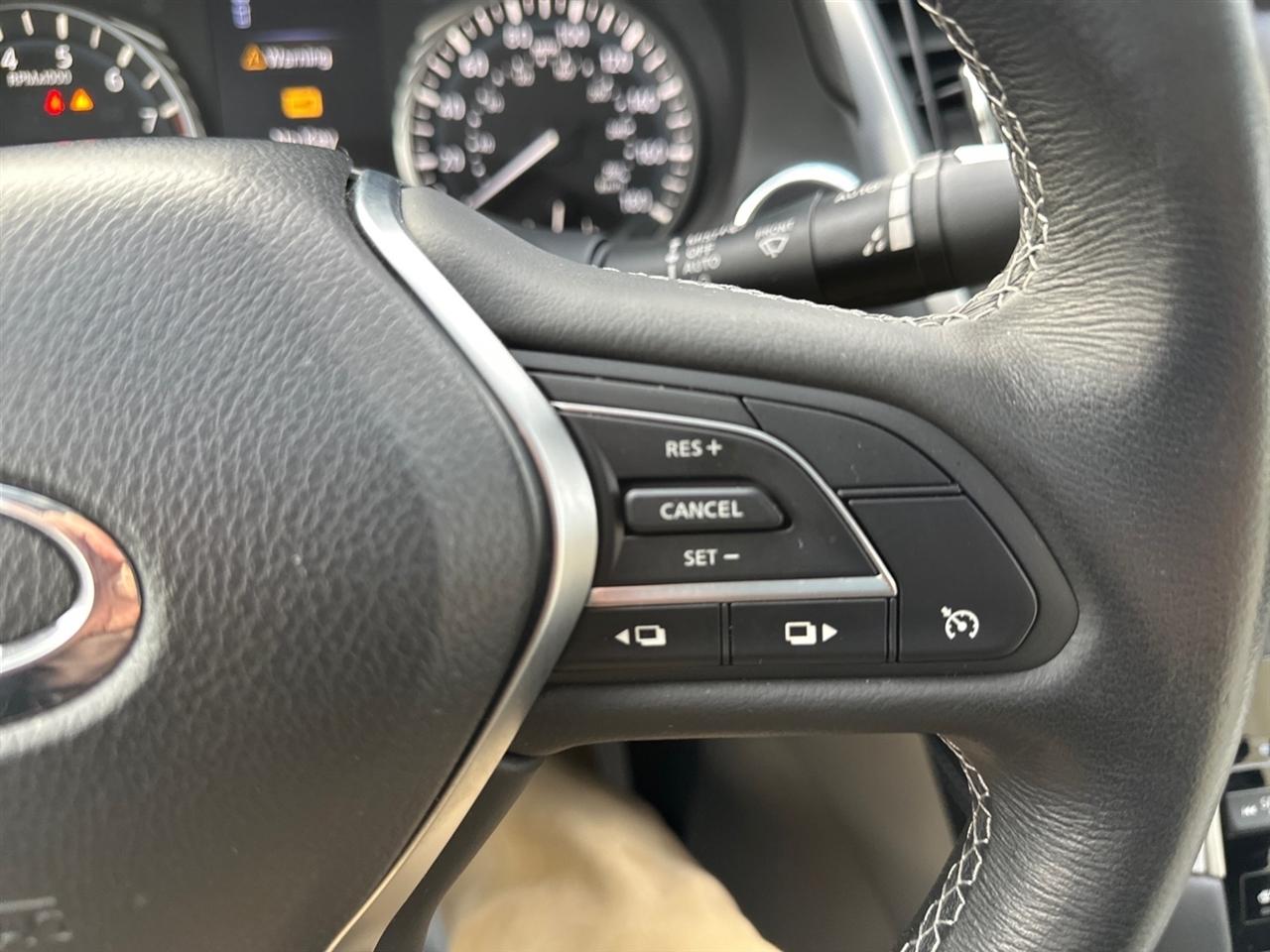 Infiniti Q50 3.0t LUXE AWD 2019