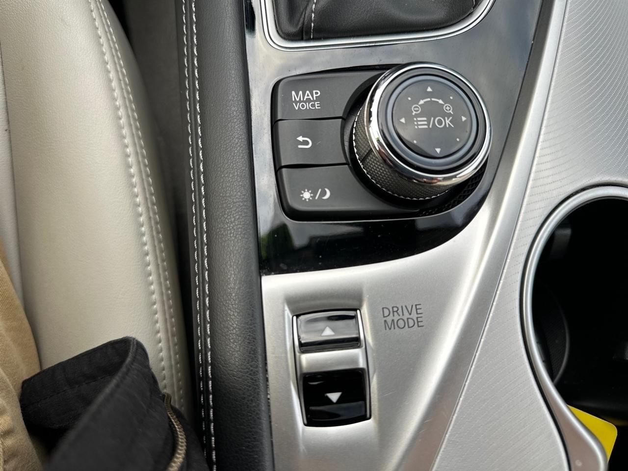 Infiniti Q50 3.0t LUXE AWD 2019