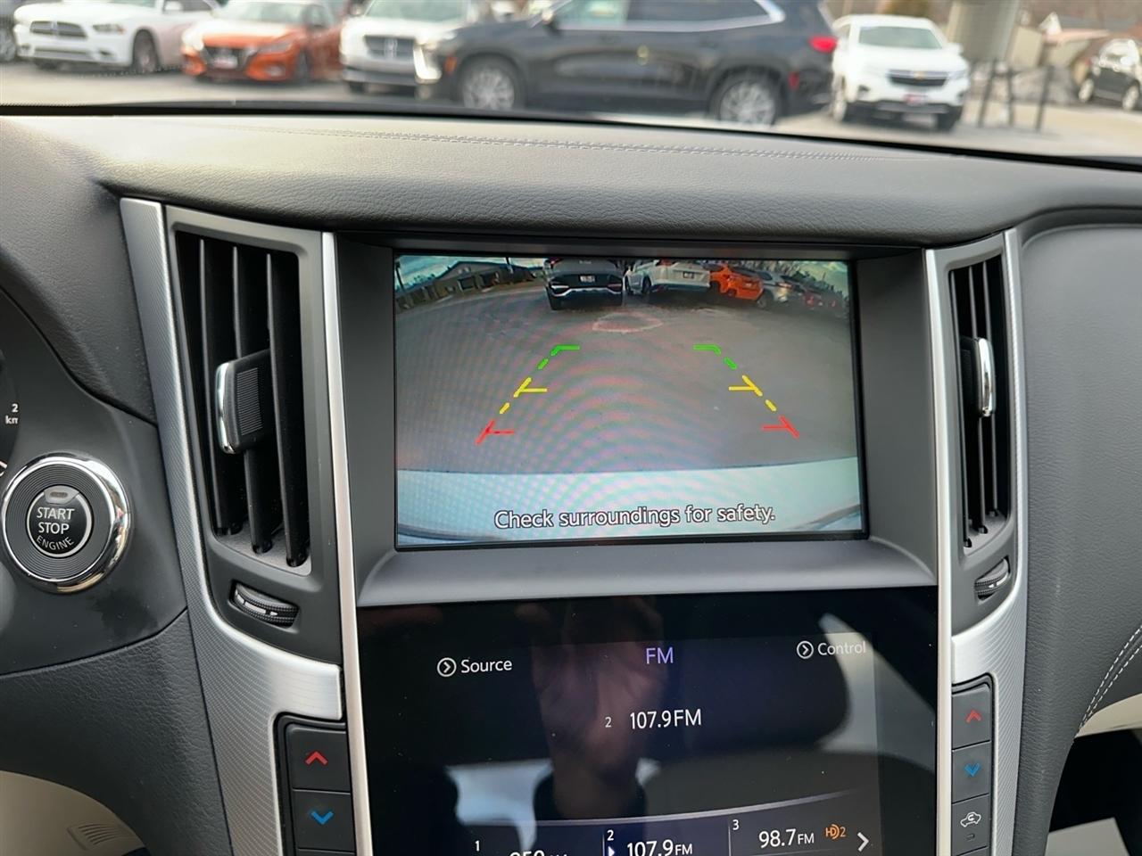 Infiniti Q50 3.0t LUXE AWD 2019