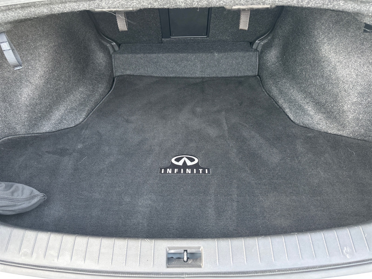Infiniti Q50 3.0t LUXE AWD 2019
