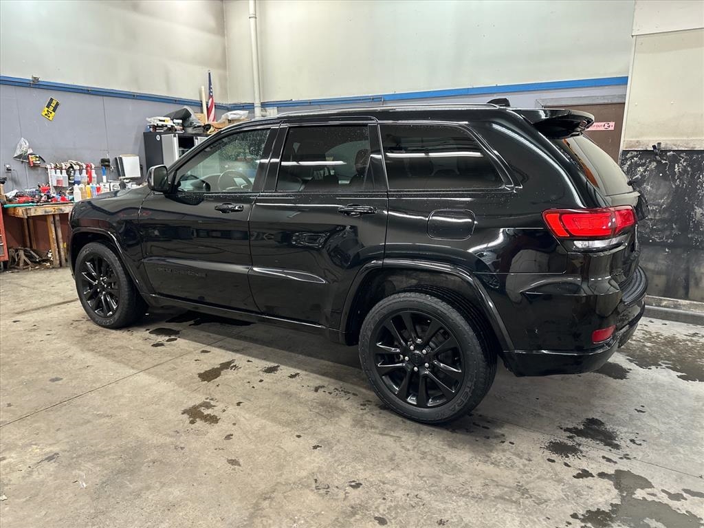 Jeep Grand Cherokee Altitude 4x4 *Ltd Avail* 2017