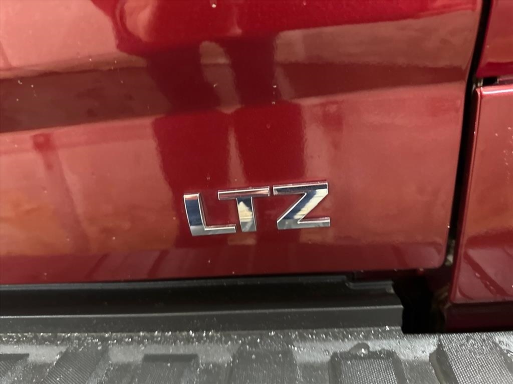 Chevrolet Silverado 1500 4WD Double Cab 143.5" LTZ w/2LZ 2017