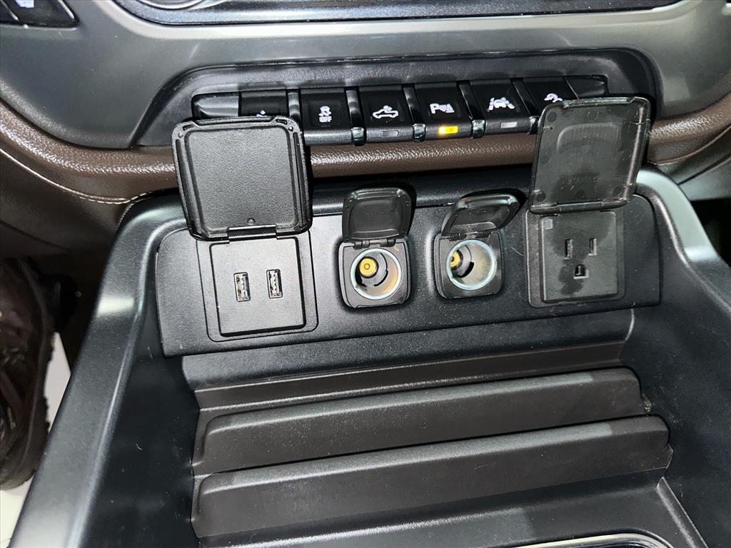 Chevrolet Silverado 1500 4WD Double Cab 143.5" LTZ w/2LZ 2017