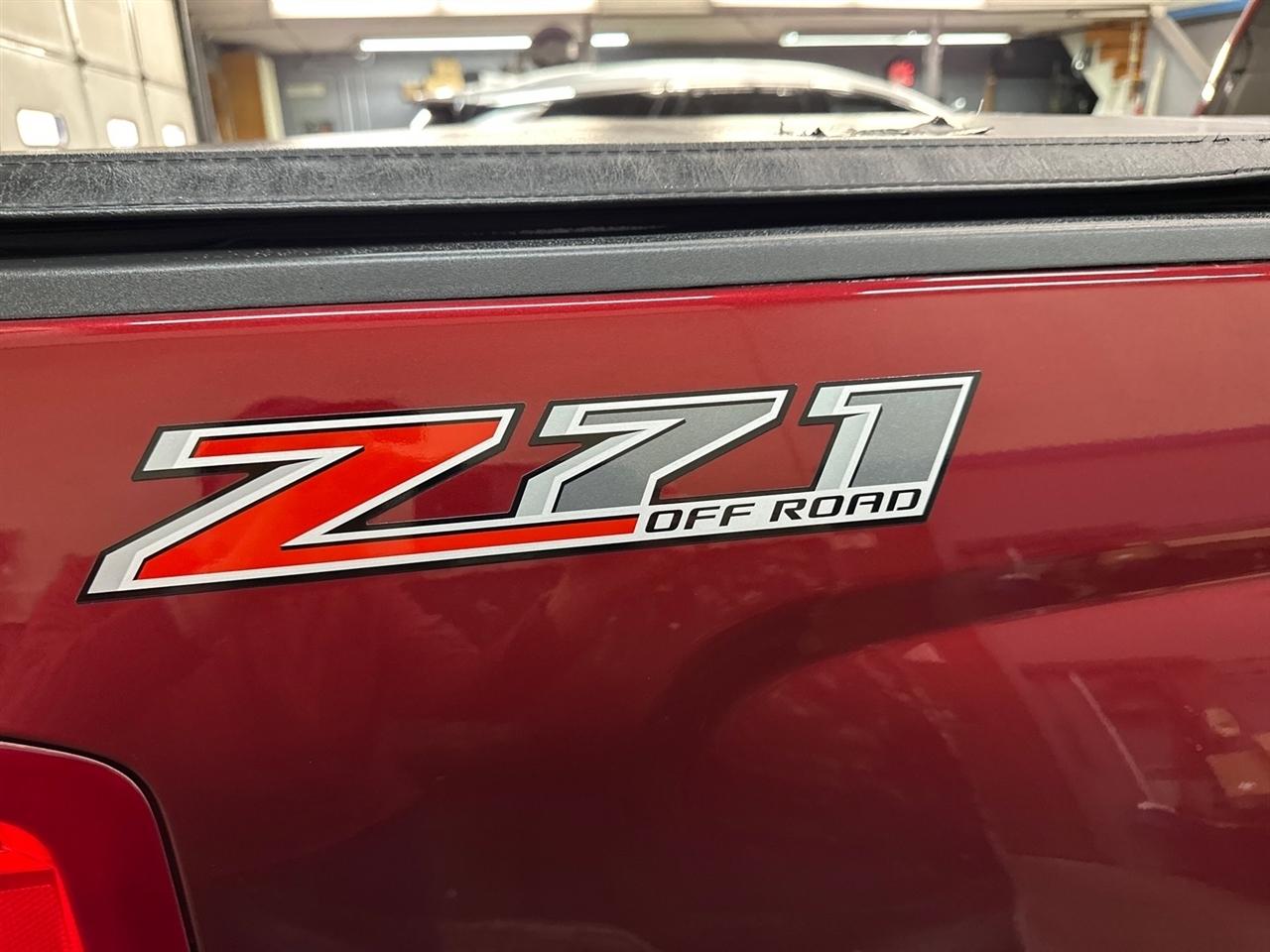 Chevrolet Silverado 1500 4WD Double Cab 143.5" LTZ w/2LZ 2017