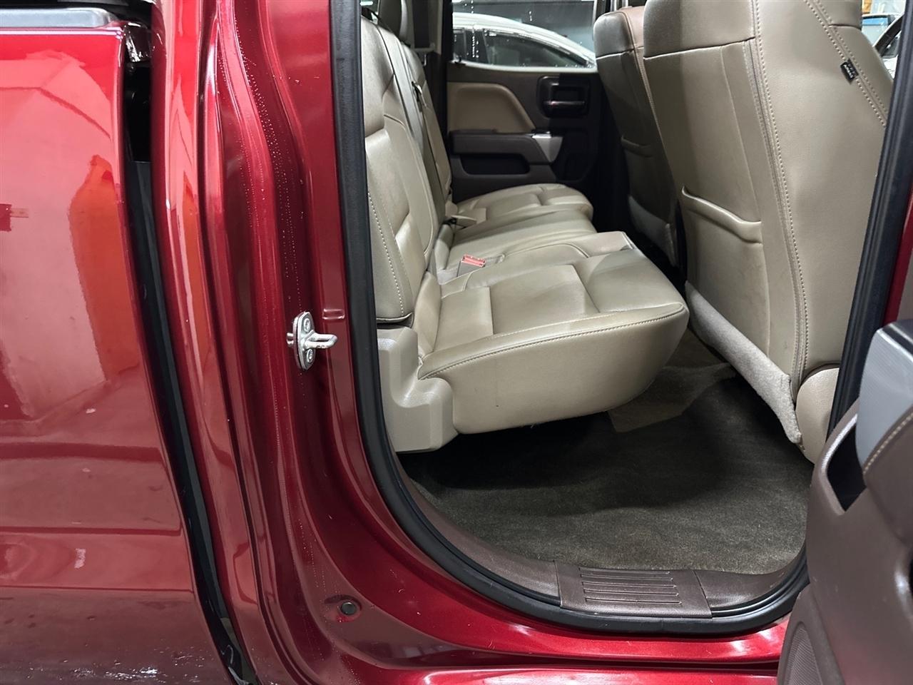 Chevrolet Silverado 1500 4WD Double Cab 143.5" LTZ w/2LZ 2017