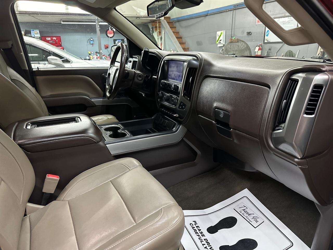 Chevrolet Silverado 1500 4WD Double Cab 143.5" LTZ w/2LZ 2017