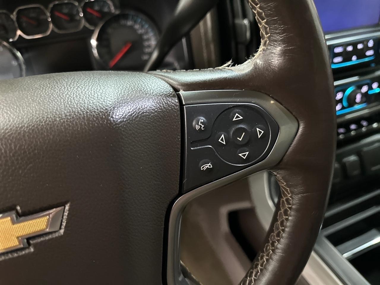 Chevrolet Silverado 1500 4WD Double Cab 143.5" LTZ w/2LZ 2017