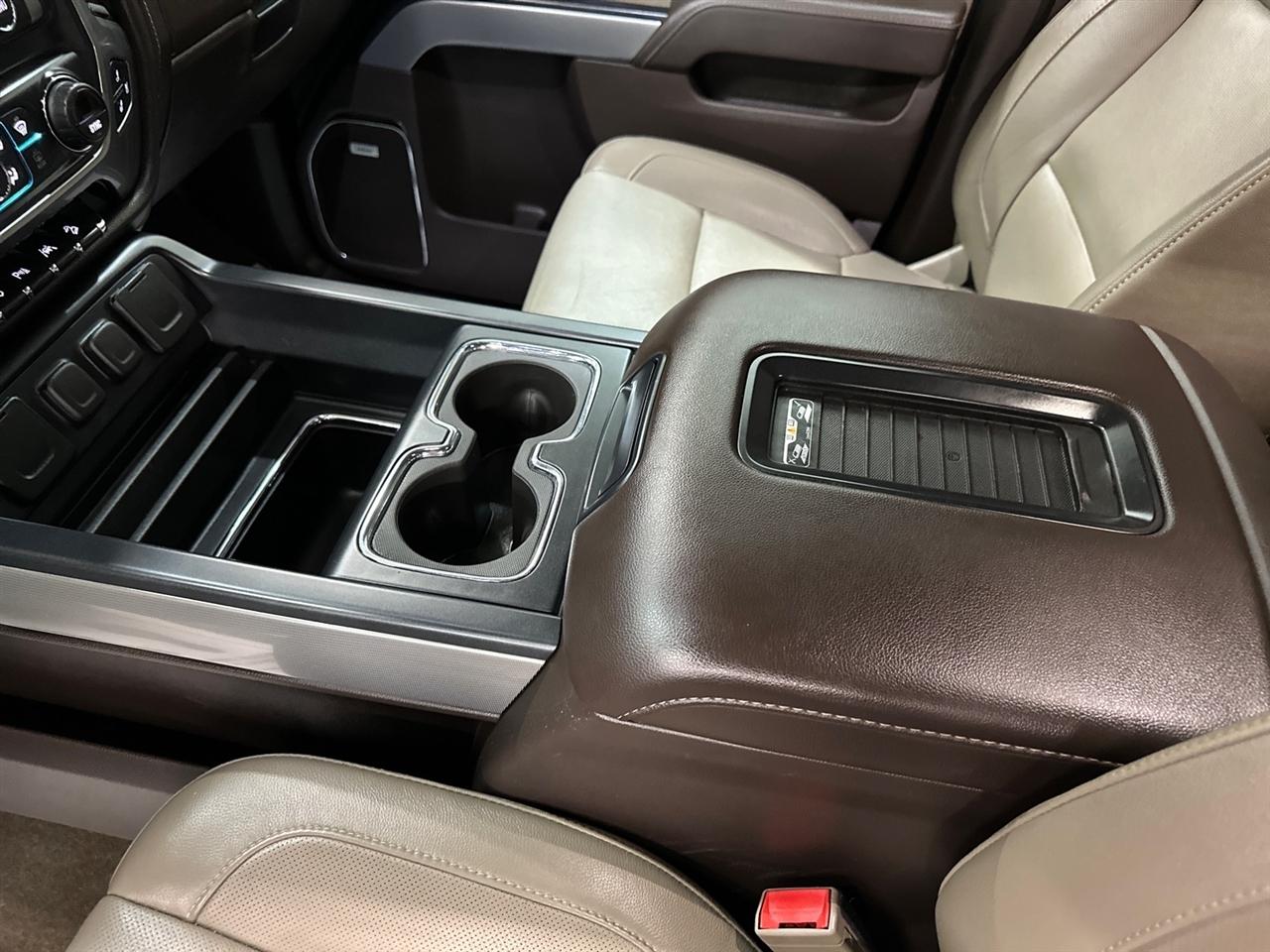 Chevrolet Silverado 1500 4WD Double Cab 143.5" LTZ w/2LZ 2017