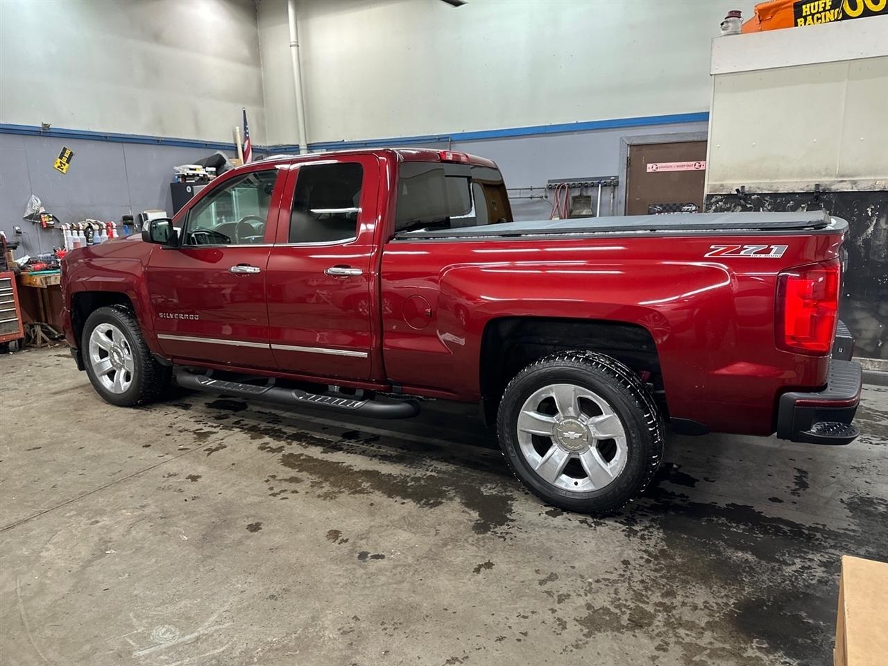 Chevrolet Silverado 1500 4WD Double Cab 143.5" LTZ w/2LZ 2017