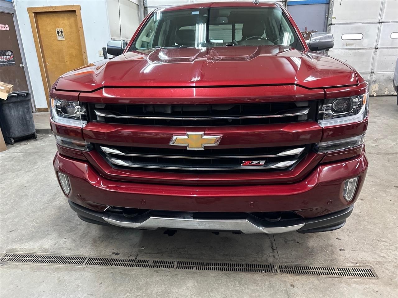 Chevrolet Silverado 1500 4WD Double Cab 143.5" LTZ w/2LZ 2017