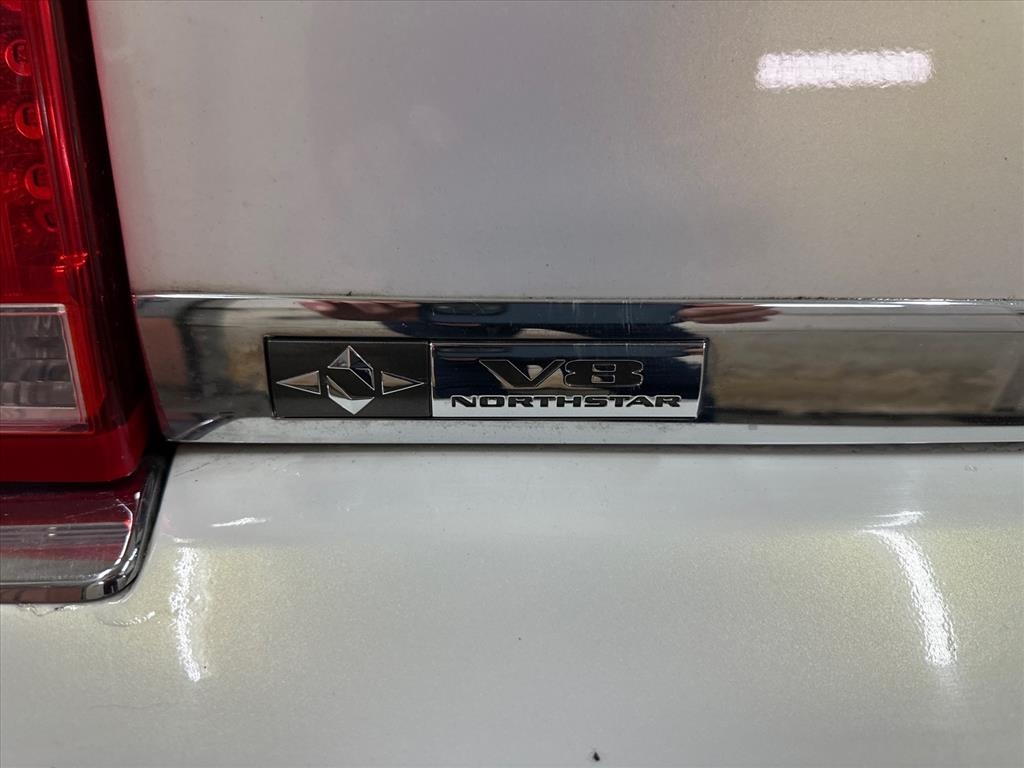 Cadillac DTS 4dr Sdn Luxury I 2007