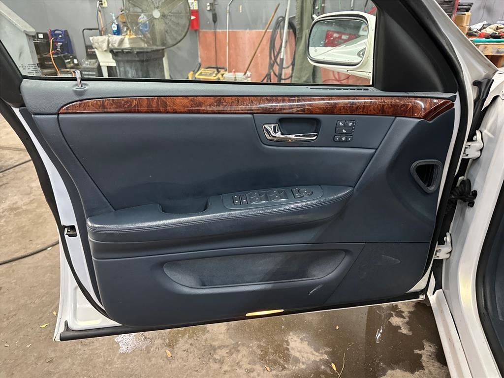 Cadillac DTS 4dr Sdn Luxury I 2007