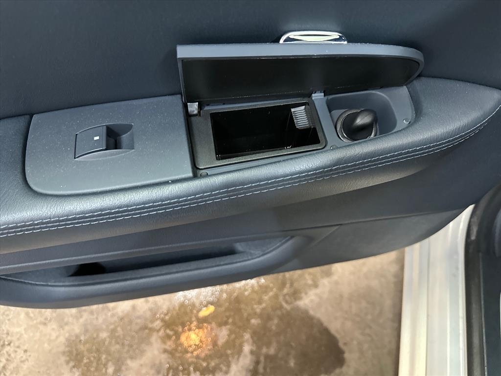 Cadillac DTS 4dr Sdn Luxury I 2007