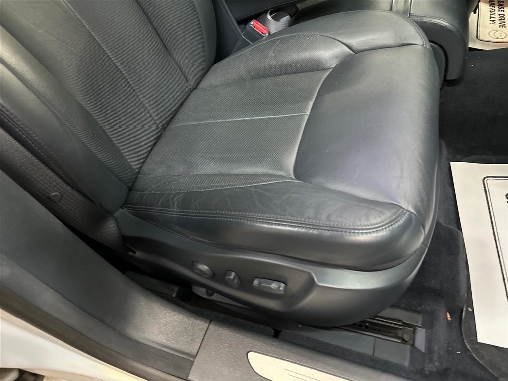 Cadillac DTS 4dr Sdn Luxury I 2007