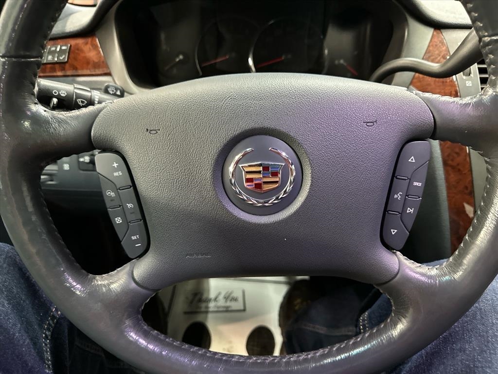 Cadillac DTS 4dr Sdn Luxury I 2007