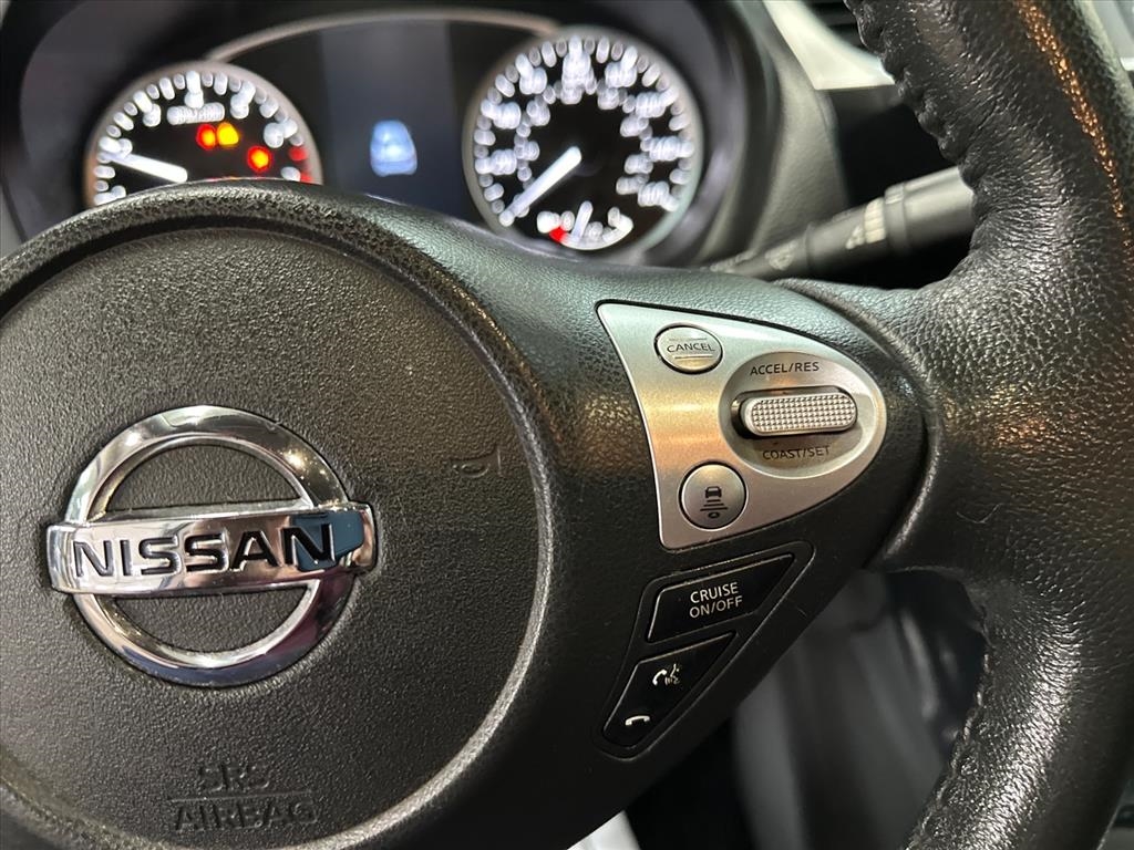 Nissan Sentra SR CVT 2018