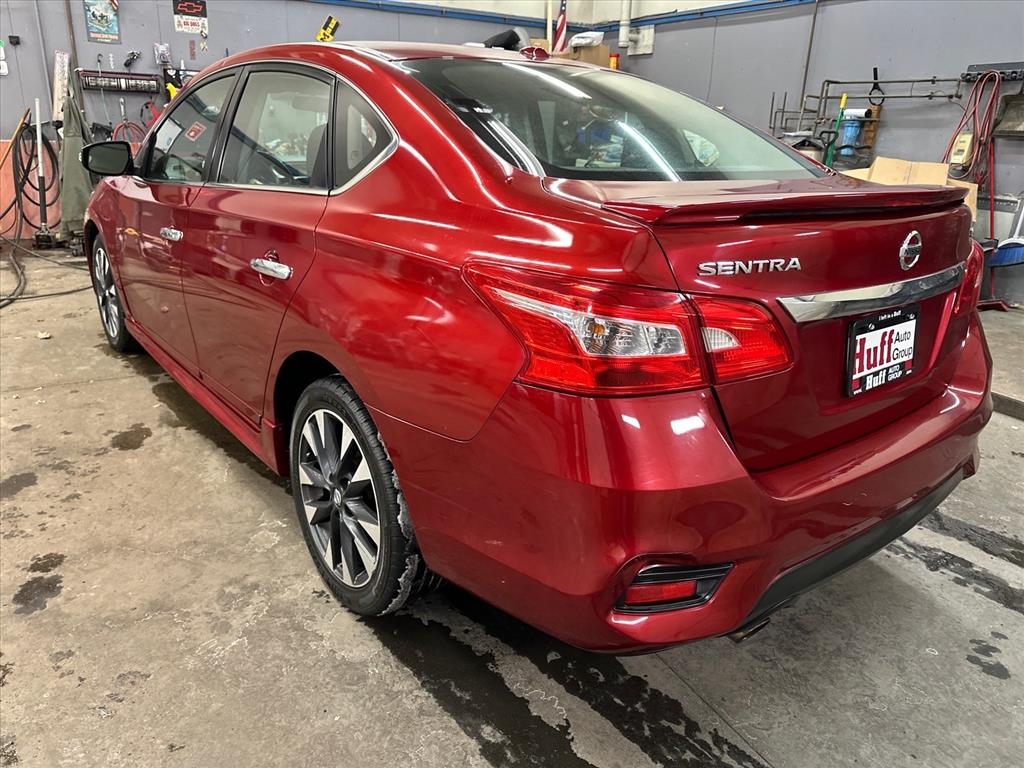 Nissan Sentra SR CVT 2018