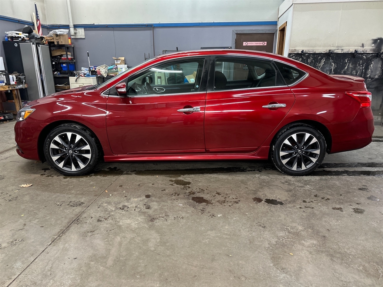 Nissan Sentra SR CVT 2018