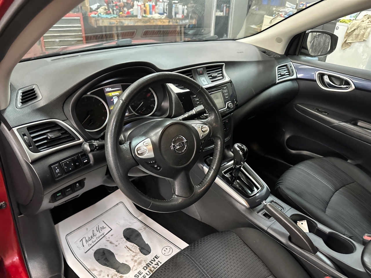 Nissan Sentra SR CVT 2018