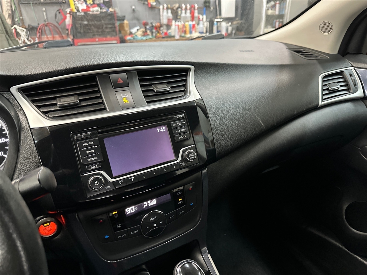 Nissan Sentra SR CVT 2018