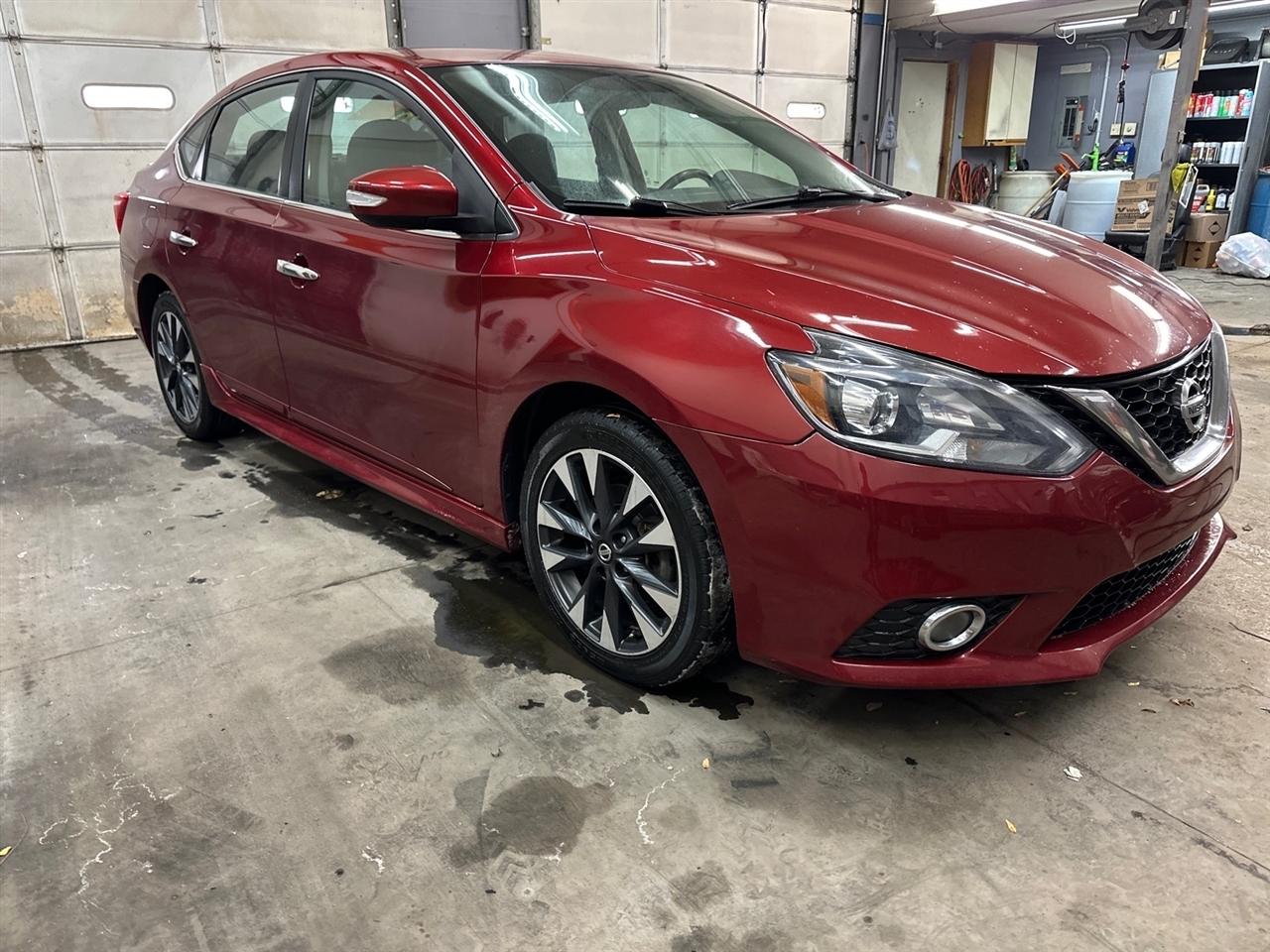 Nissan Sentra SR CVT 2018