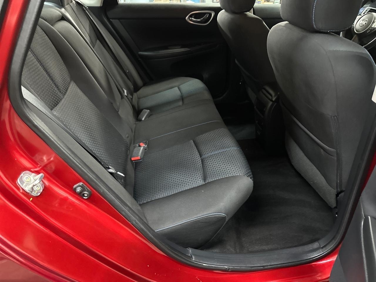 Nissan Sentra SR CVT 2018