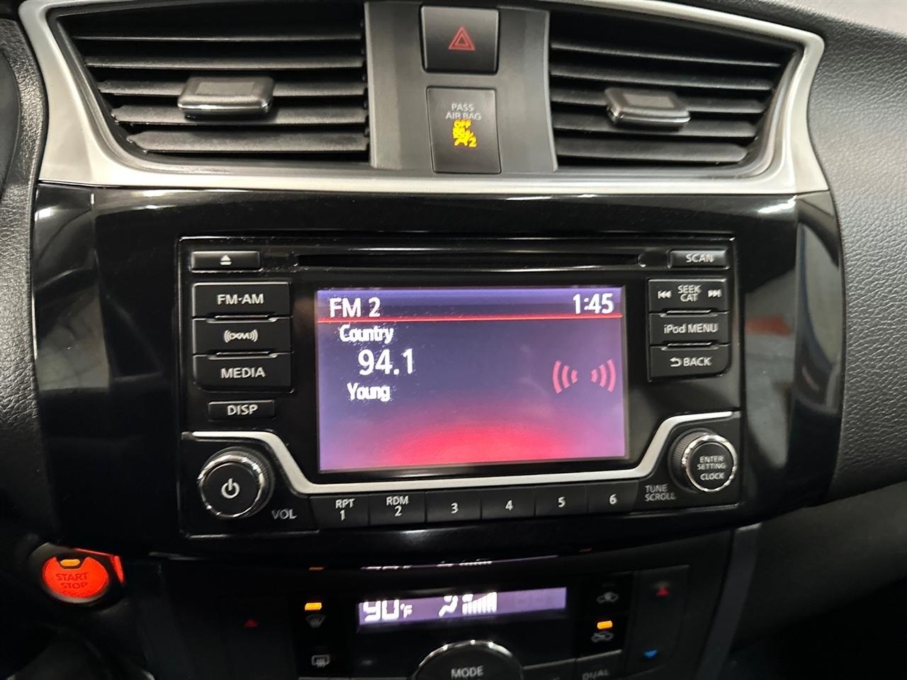 Nissan Sentra SR CVT 2018