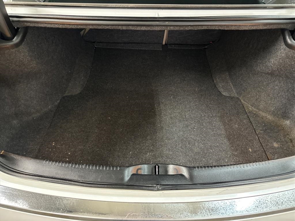 Chrysler 300 4dr Sdn AWD 2013