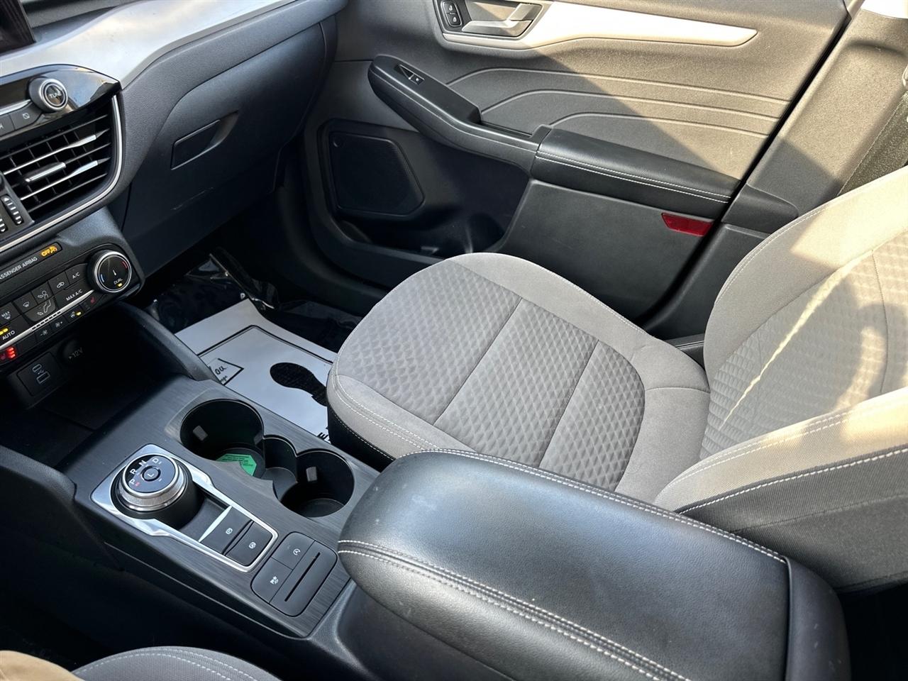 Ford Escape SE AWD 2022