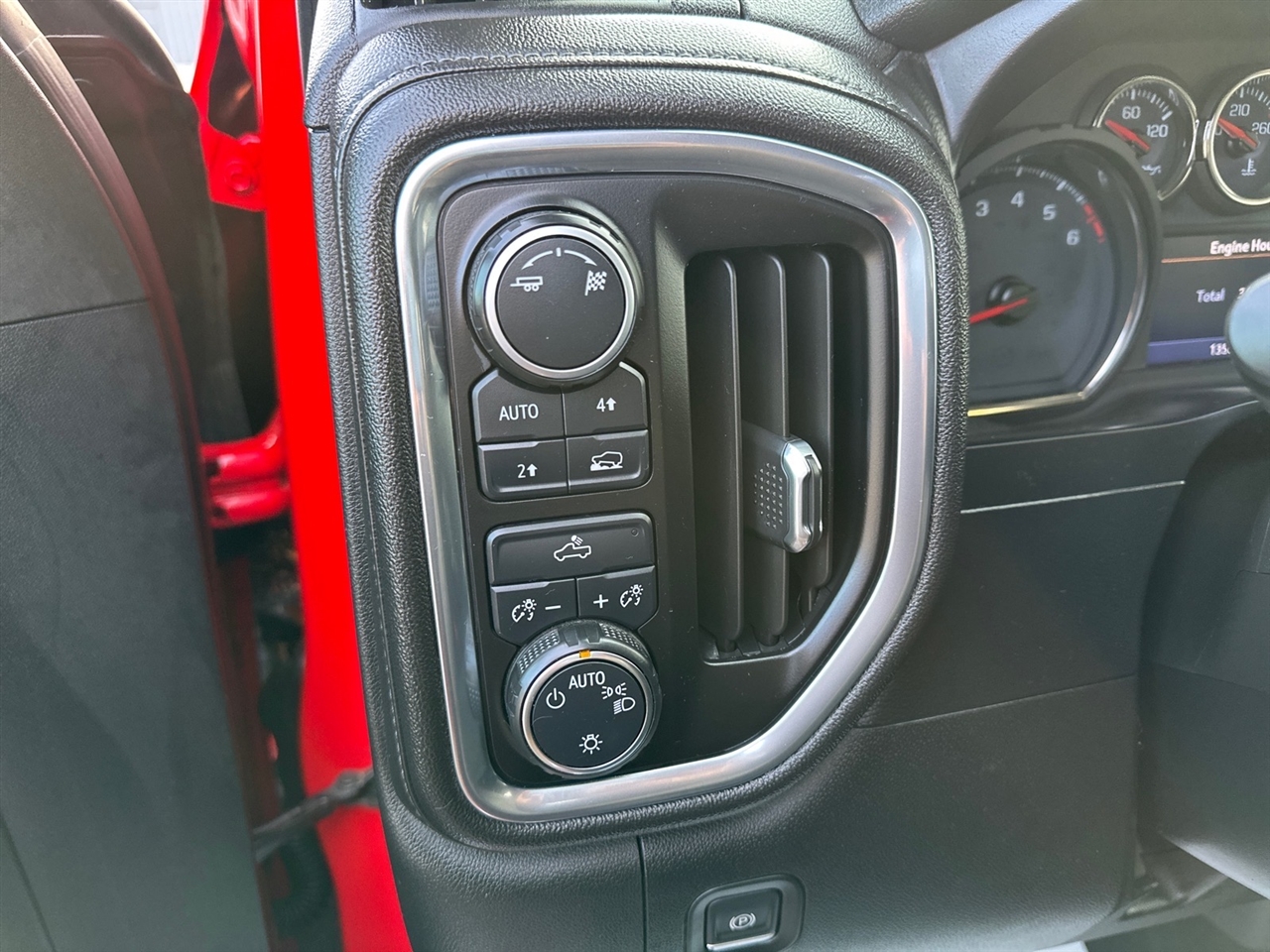 Chevrolet Silverado 1500 4WD Double Cab 147" LT 2019