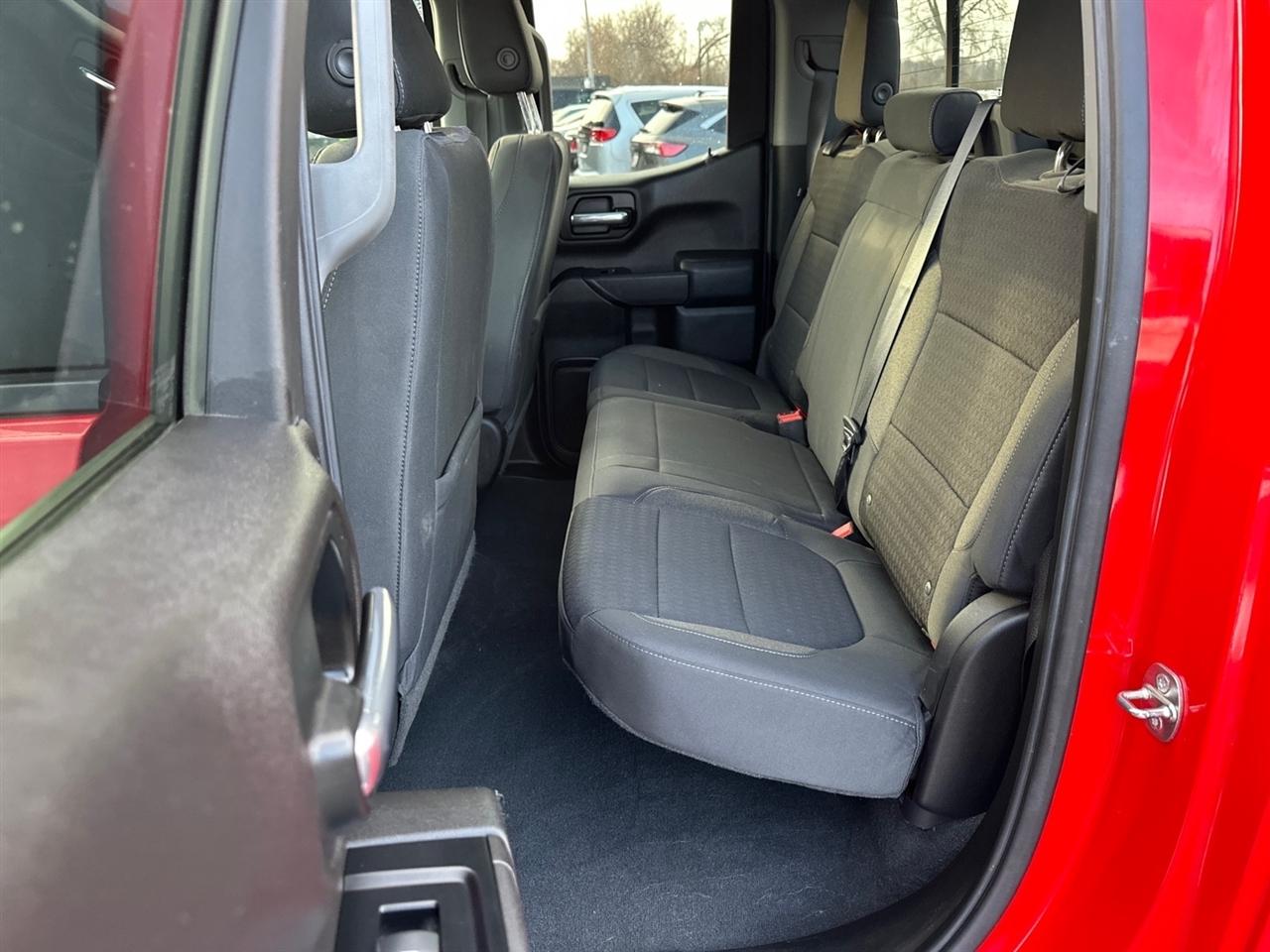 Chevrolet Silverado 1500 4WD Double Cab 147" LT 2019