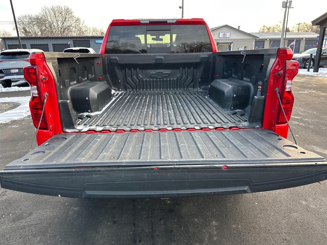 Chevrolet Silverado 1500 4WD Double Cab 147" LT 2019