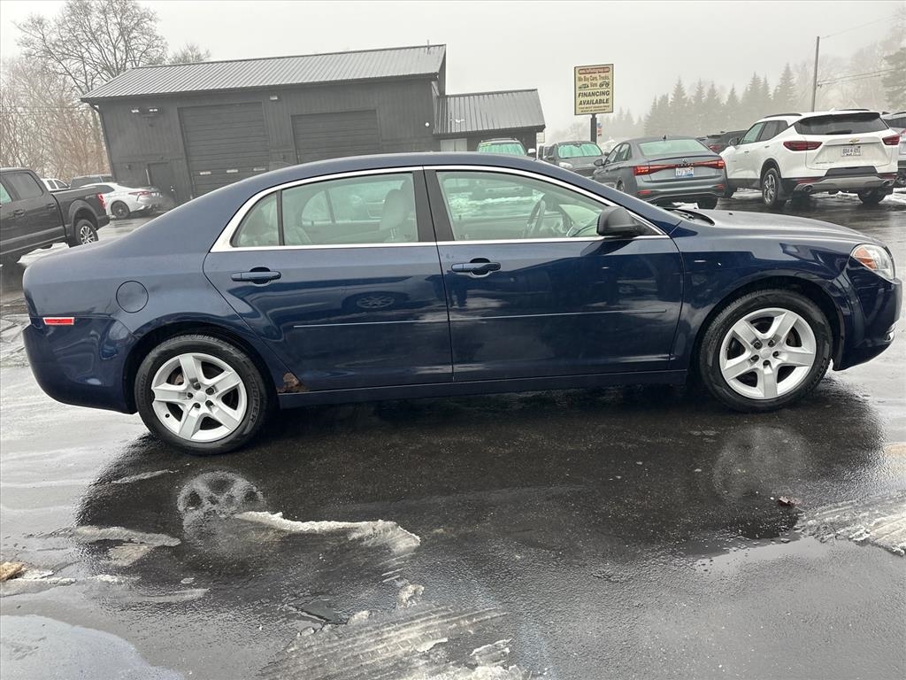 Chevrolet Malibu 4dr Sdn LS w/1LS 2012