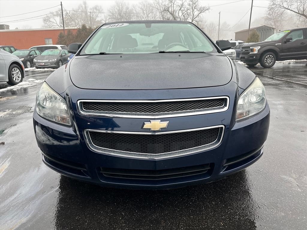 Chevrolet Malibu 4dr Sdn LS w/1LS 2012