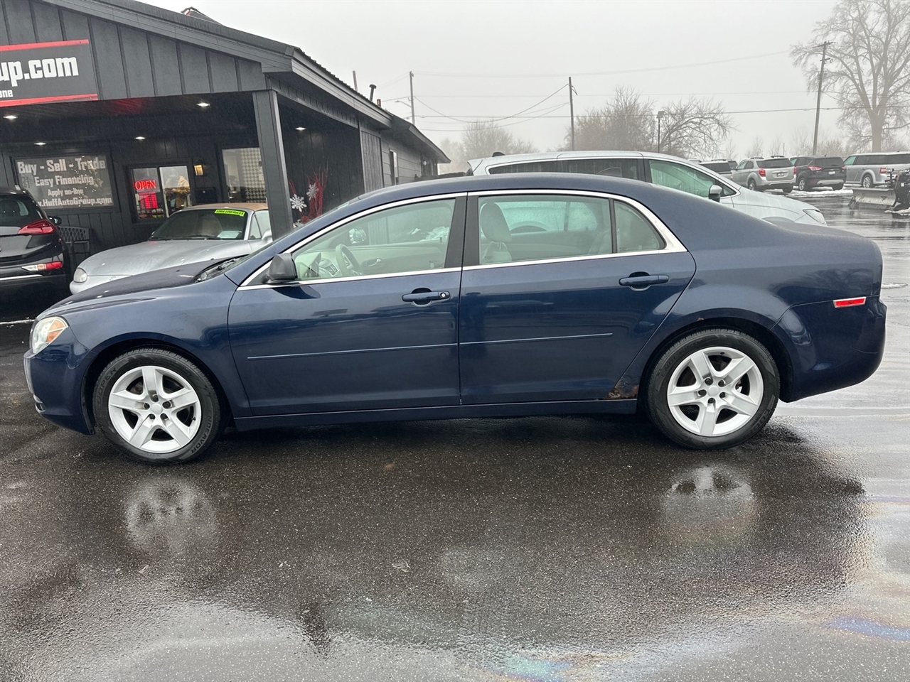 Chevrolet Malibu 4dr Sdn LS w/1LS 2012