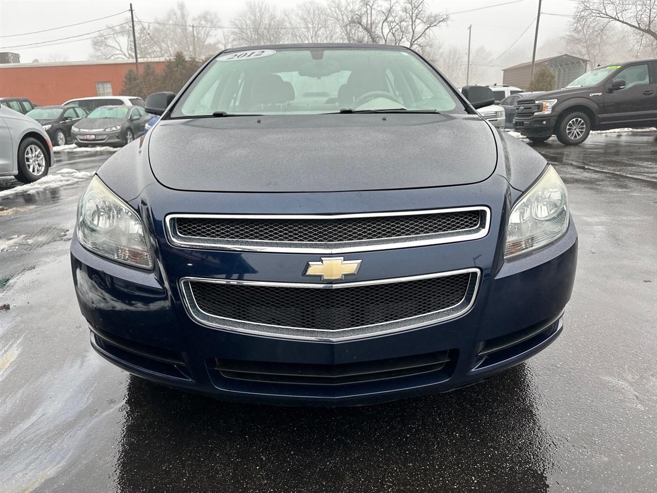 Chevrolet Malibu 4dr Sdn LS w/1LS 2012