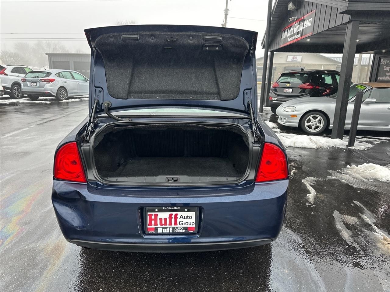 Chevrolet Malibu 4dr Sdn LS w/1LS 2012